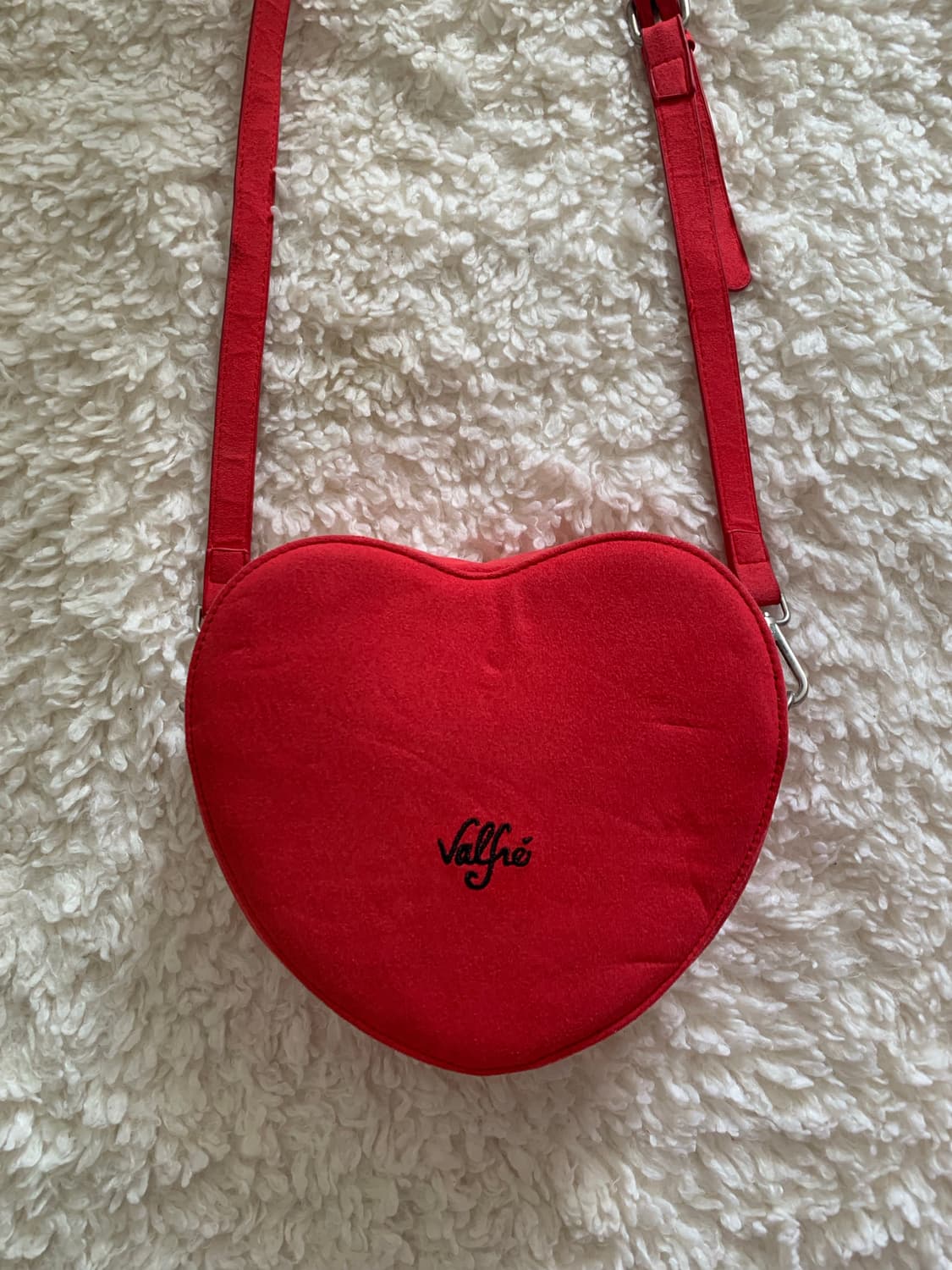 Valfre 발프레 레드 하트 가방 (크로스백) 상품이미지3