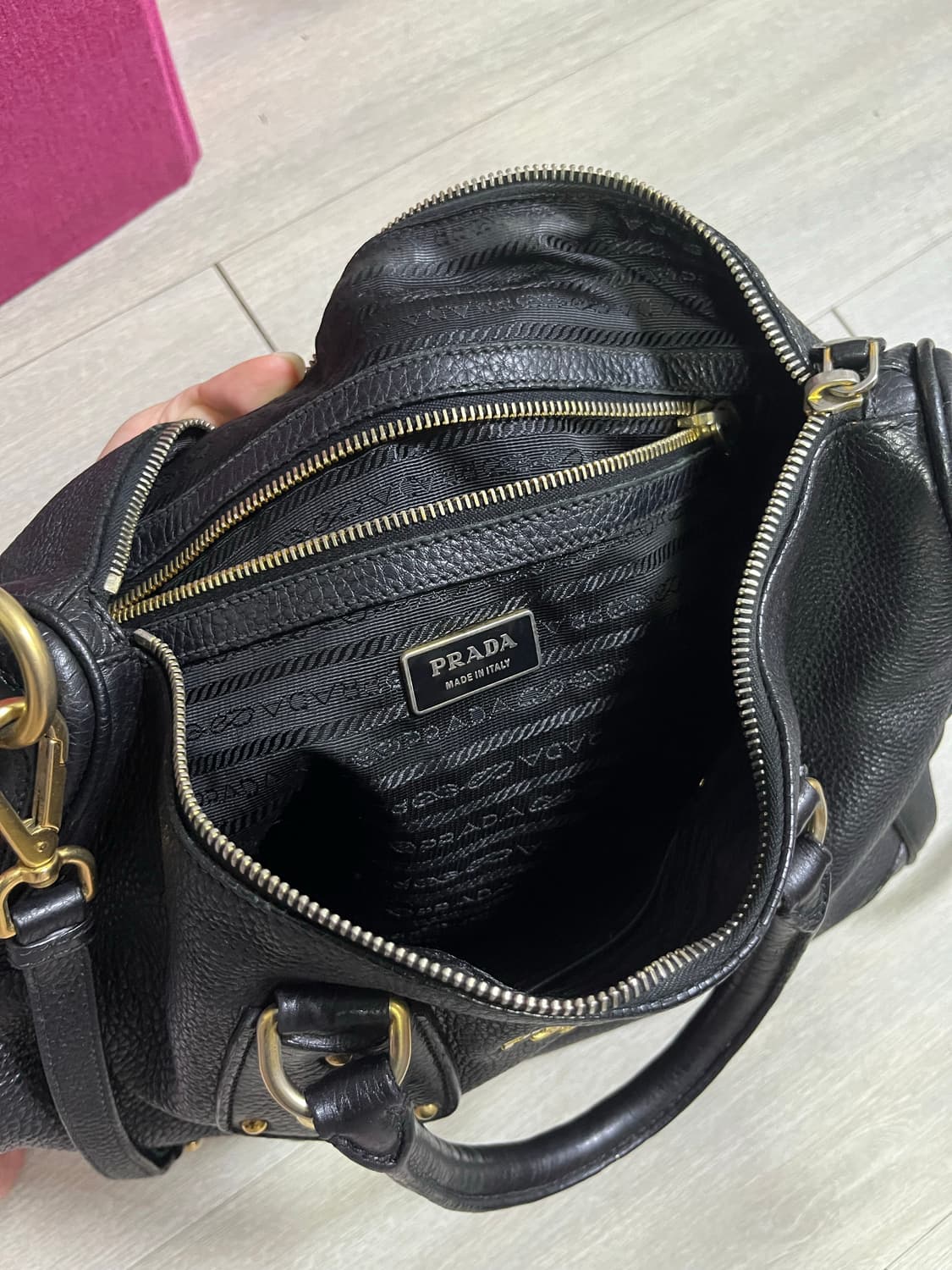 프라다 prada 크로스 빅백 (정품) 상품이미지4