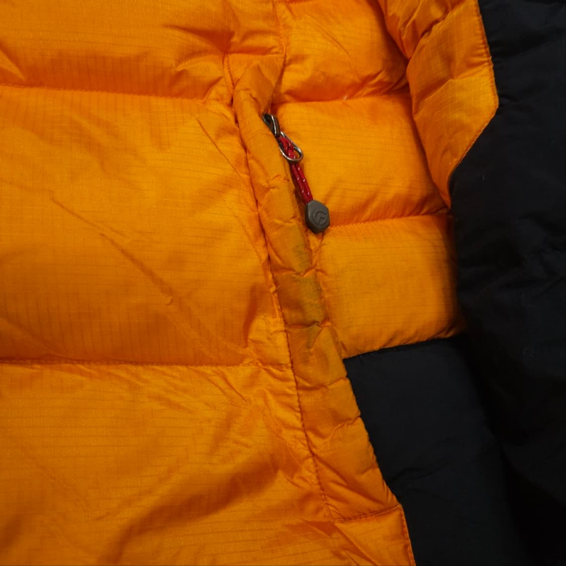 노스페이스 뉴써밋 패딩 m 상품이미지8