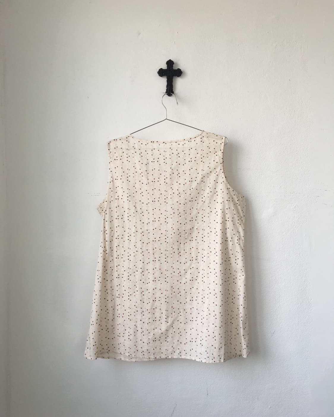 Dot pattern sleeveless 상품이미지3