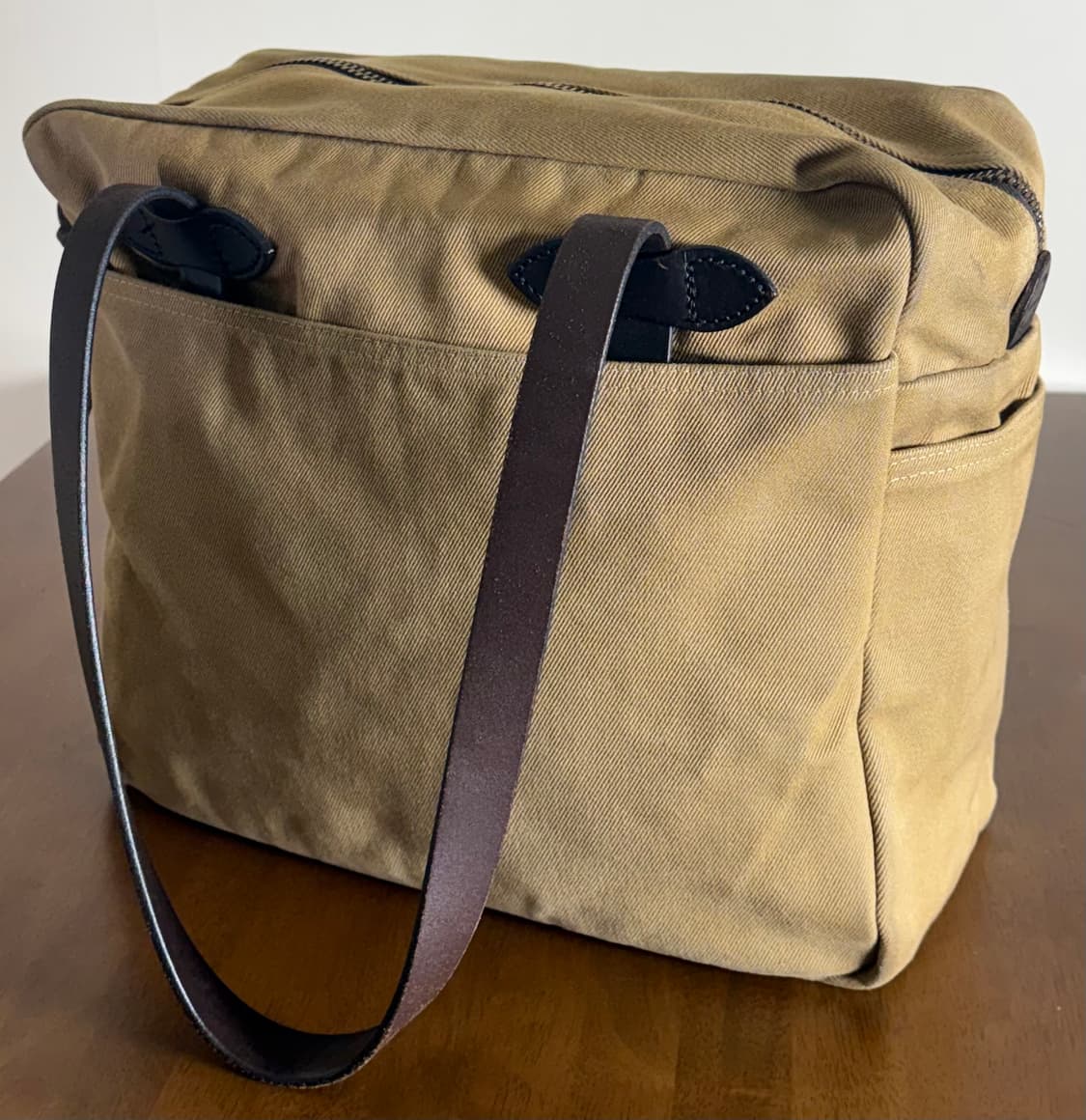 FILSON 러기드 트윌 집 토트 70251 탄 (Made at Fils 상품이미지1