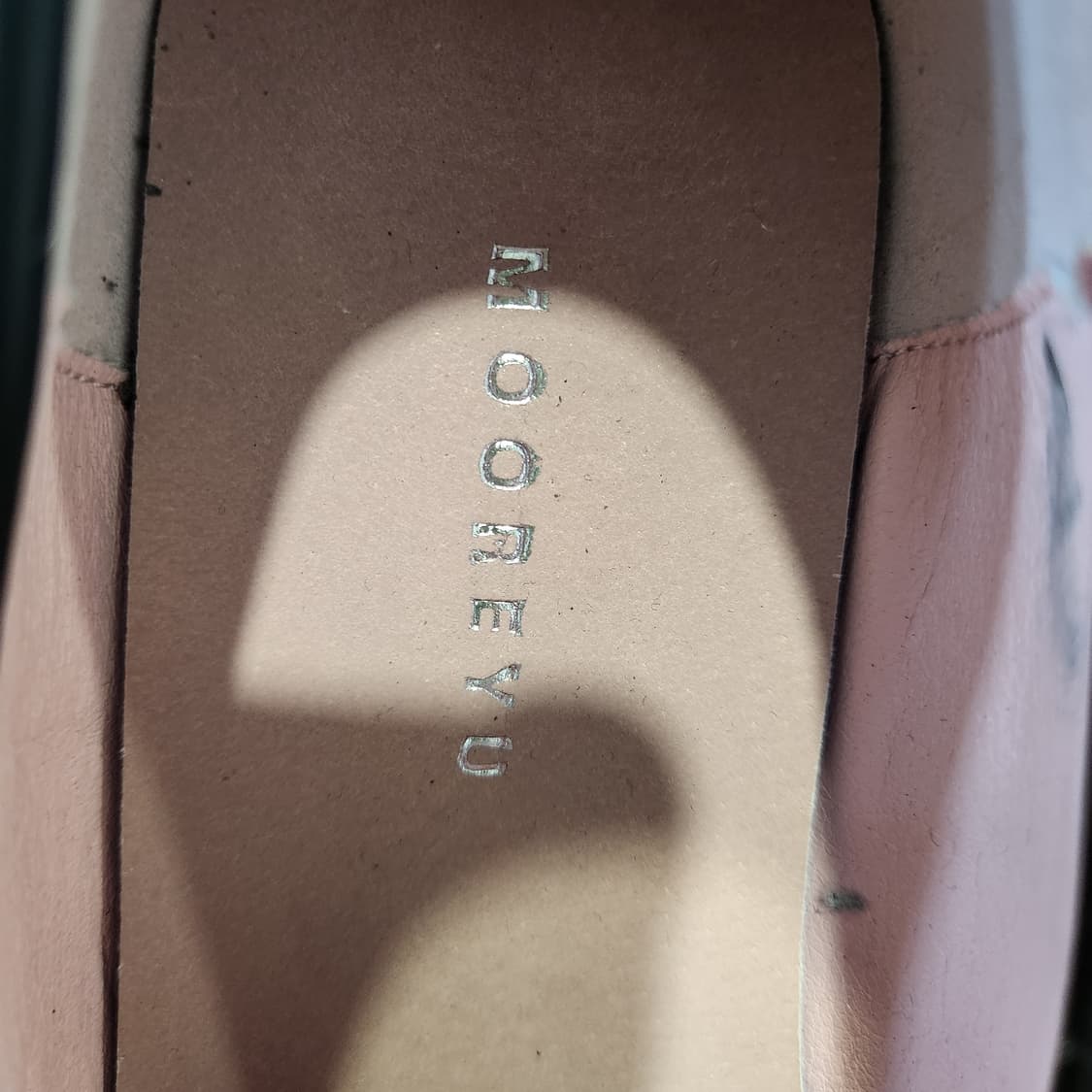 Y2K 무드 통굽 플랫폼 로퍼 / 실버 메탈 포인트 / 235 상품이미지6