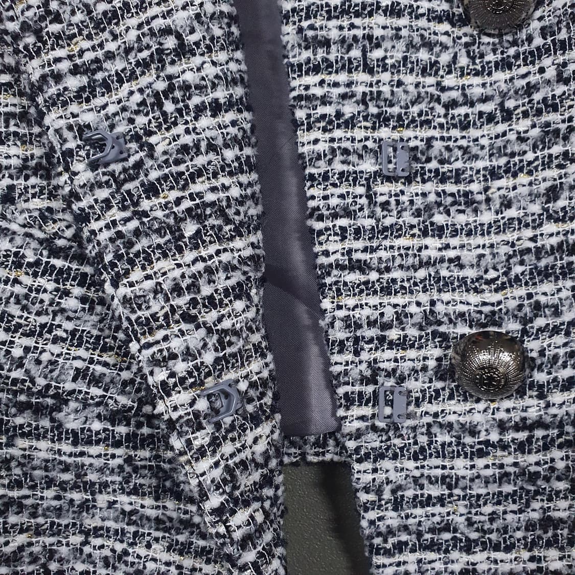 85) 씨씨콜렉트 클래식 트위드 자켓 브레스티드 더블 버튼 프린지 자켓 상품이미지6