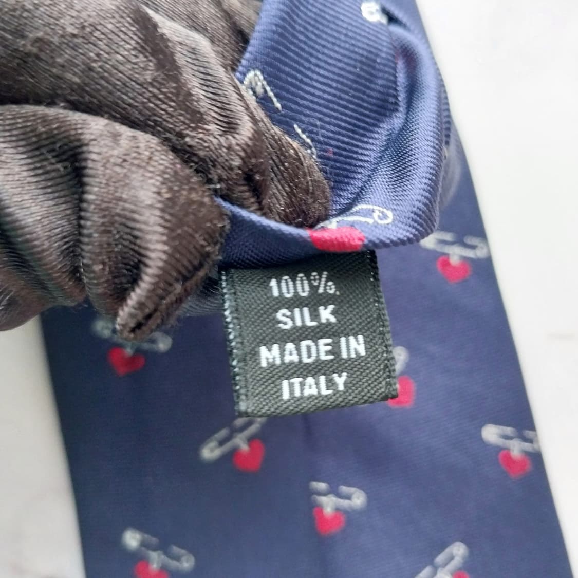 MCM 실크 네이비 핀&하트 모티브 넥타이 8.9cm A+등급 K1486 상품이미지10
