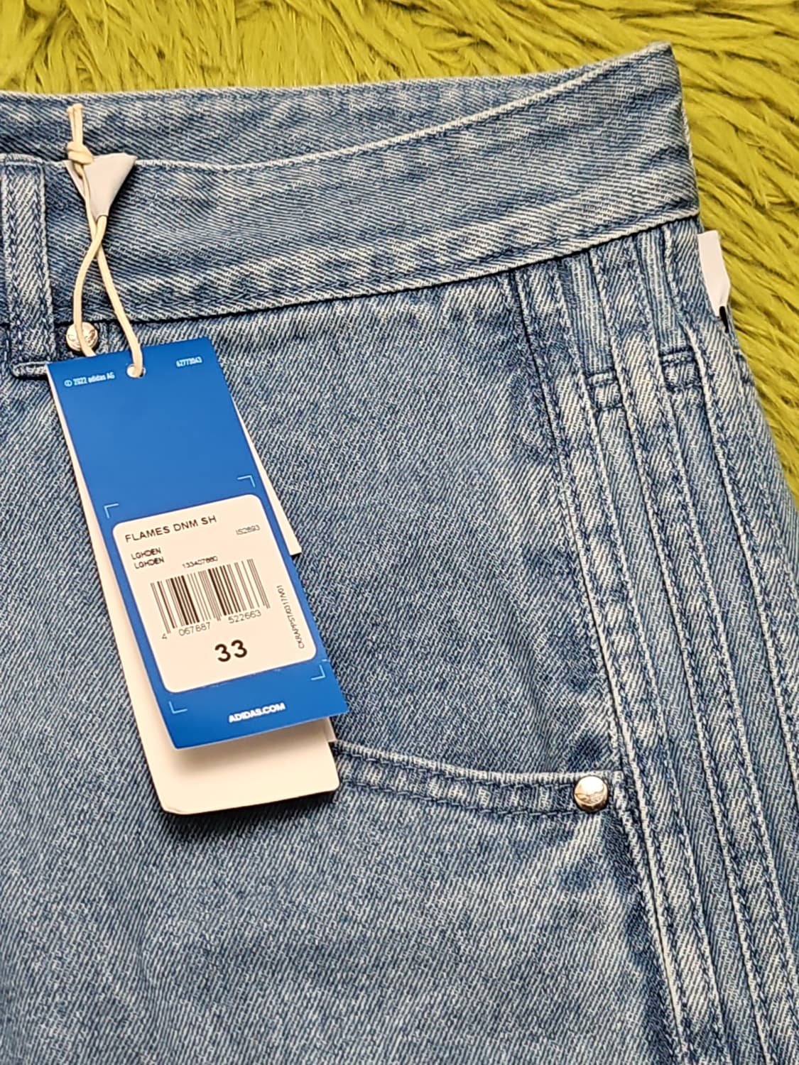 새상품 아디다스 플레임 데님 쇼츠 33 상품이미지2