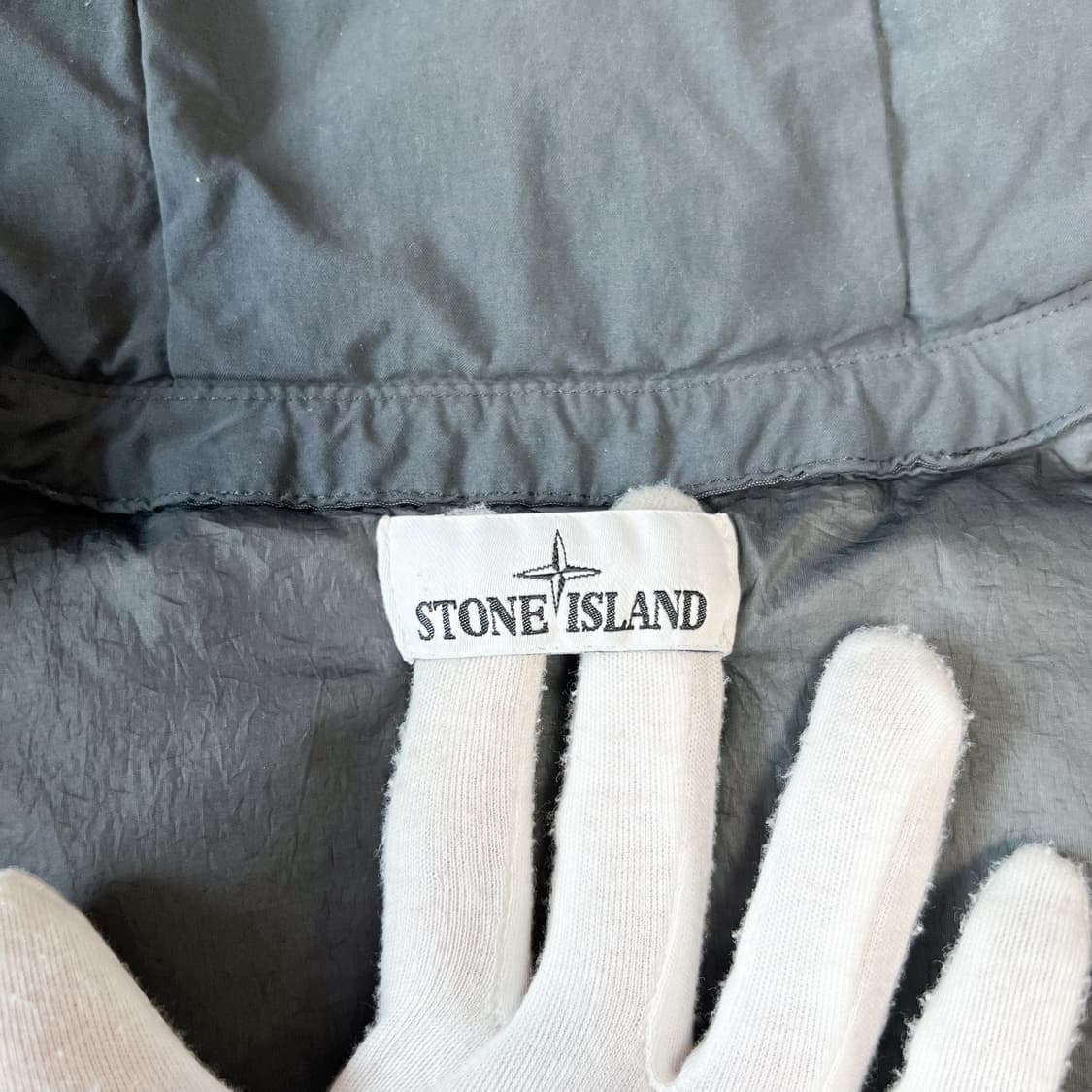 [L] 스톤아일랜드 크링클랩스 후드 패딩 상품이미지4