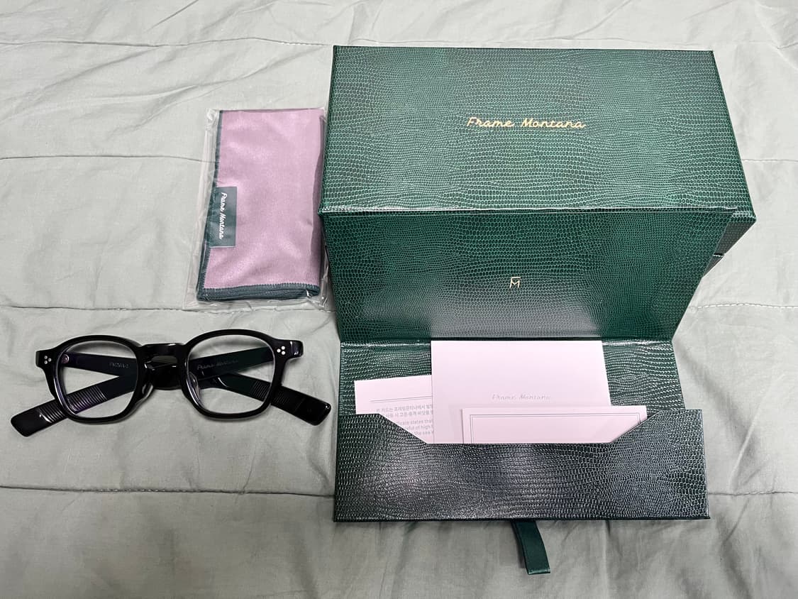 프레임몬타나 fm26a-1 44사이즈 블랙 안경 판매합니다. 상품이미지1