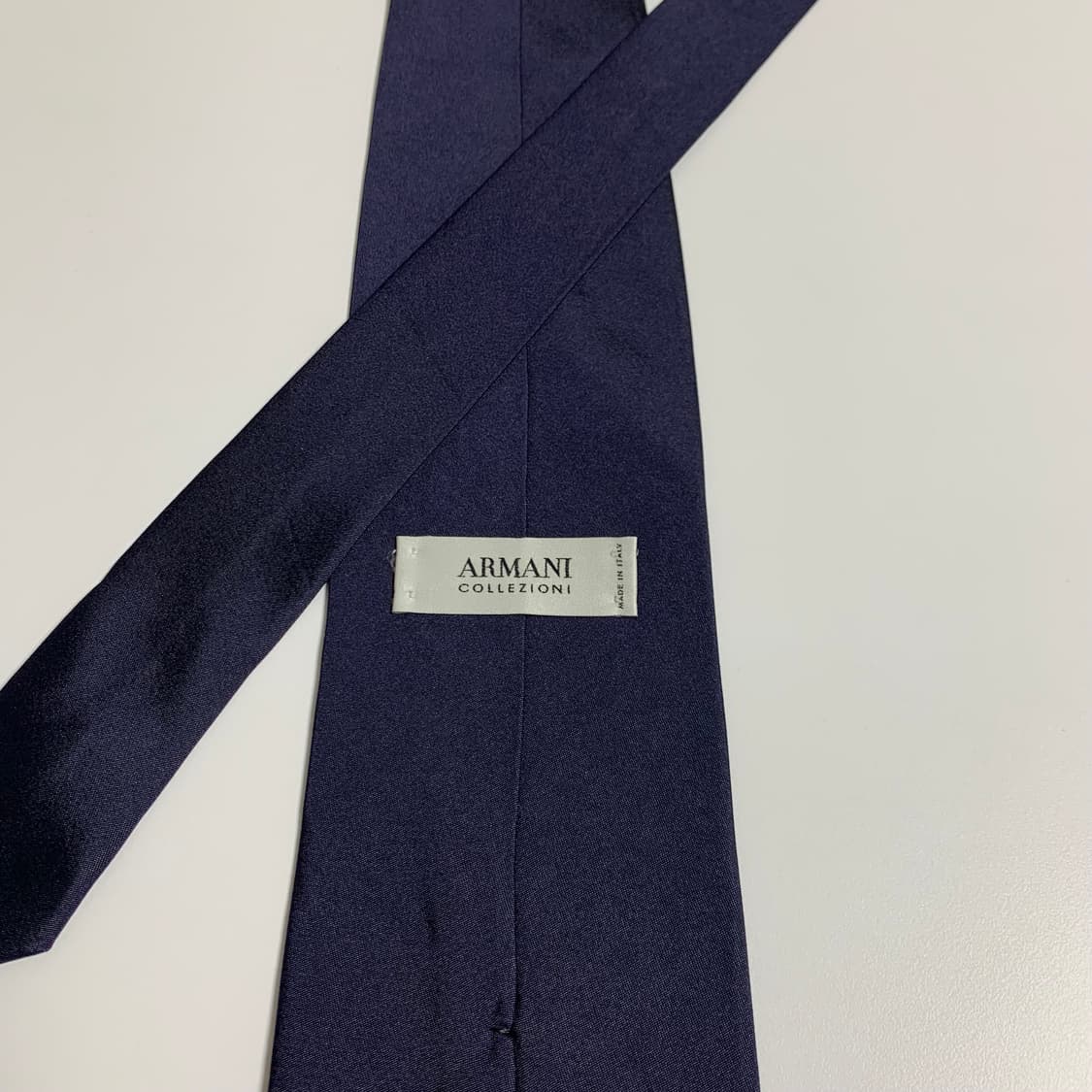 알마니(ARMANI) 네이비 단색 명품넥타이 100실크 클래식 결혼식룩 상품이미지5