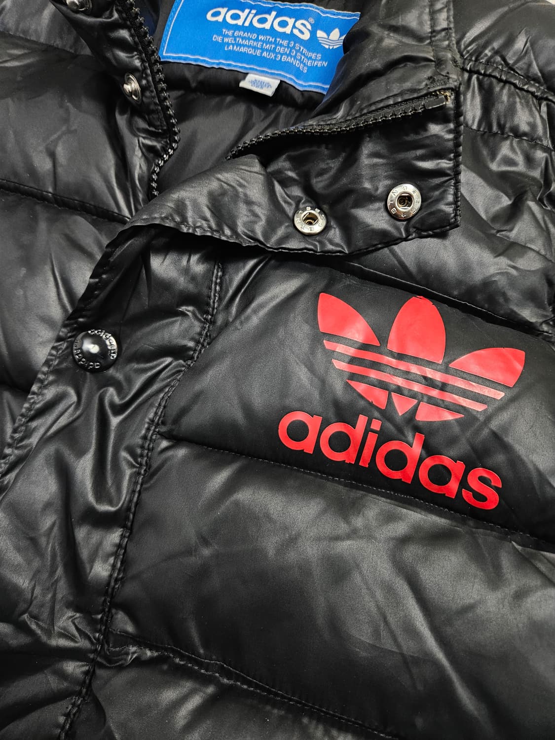 아디다스 유광 패딩조끼 블랙 상품이미지6