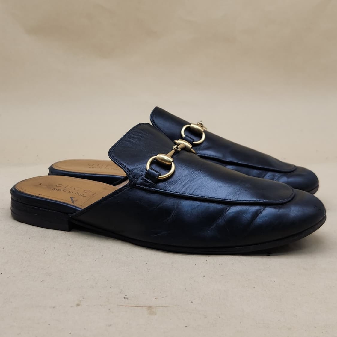 구찌 레더 블로퍼 5 245 상품이미지1