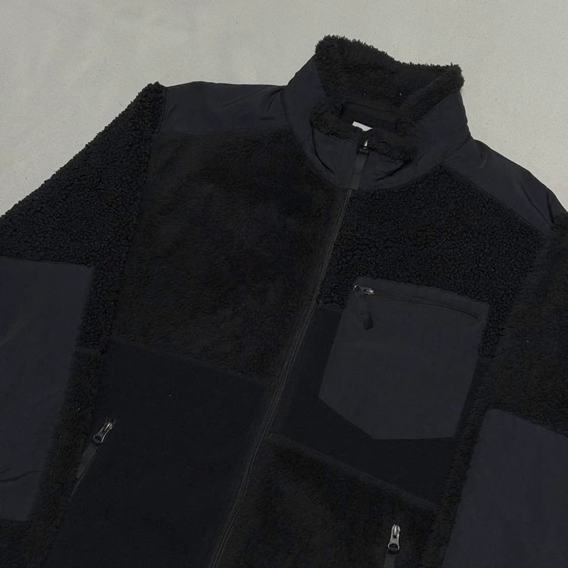 L 유니클로 X 엔지니어드 가먼츠 블랙 플리스 상품이미지1