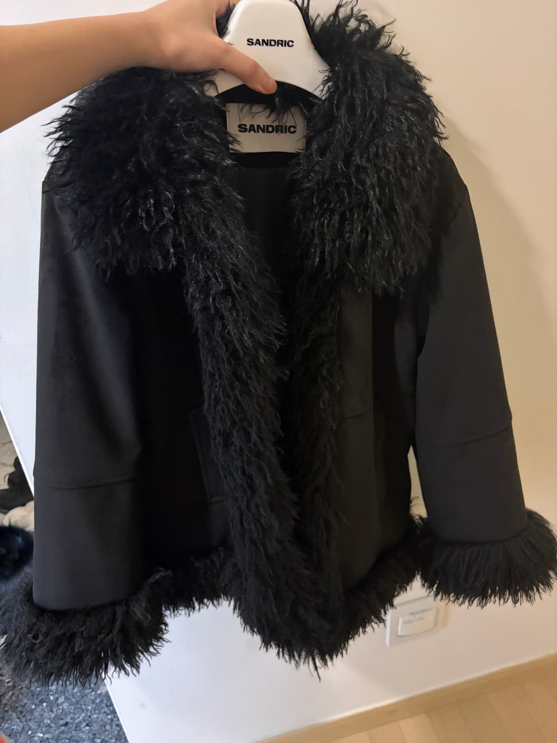 Sandric 퍼자켓 퍼 무스탕 블랙 판매 상품이미지2