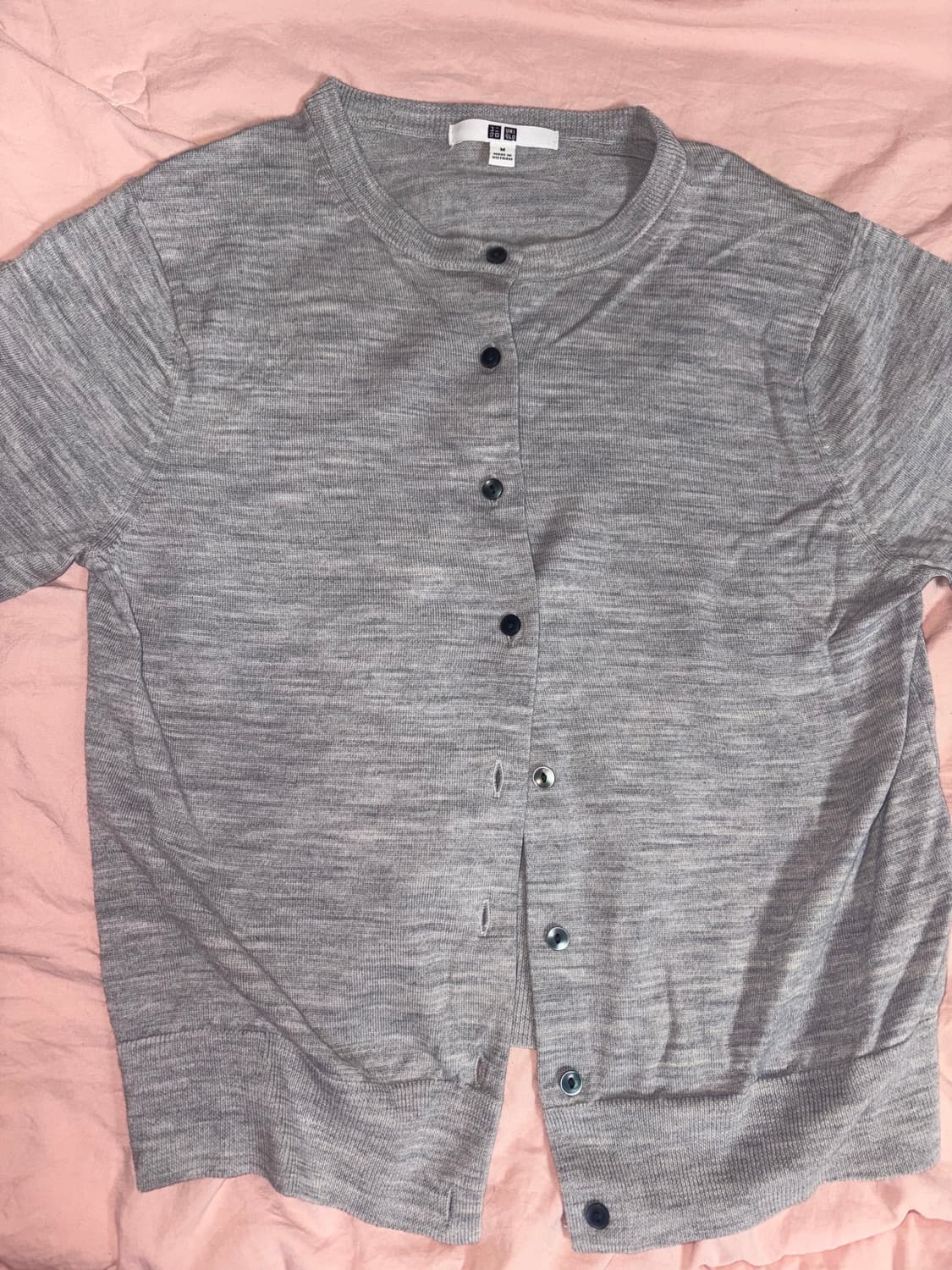 일본 유니클로 그레이 회색 긴팔 가디건 상품이미지1