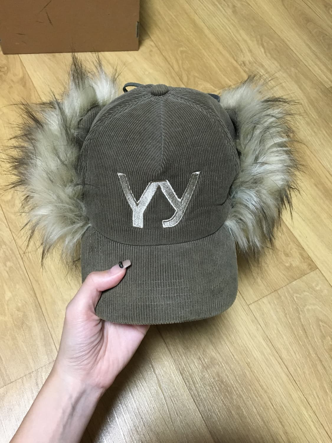 오픈와이와이 퍼 모자 상품이미지3