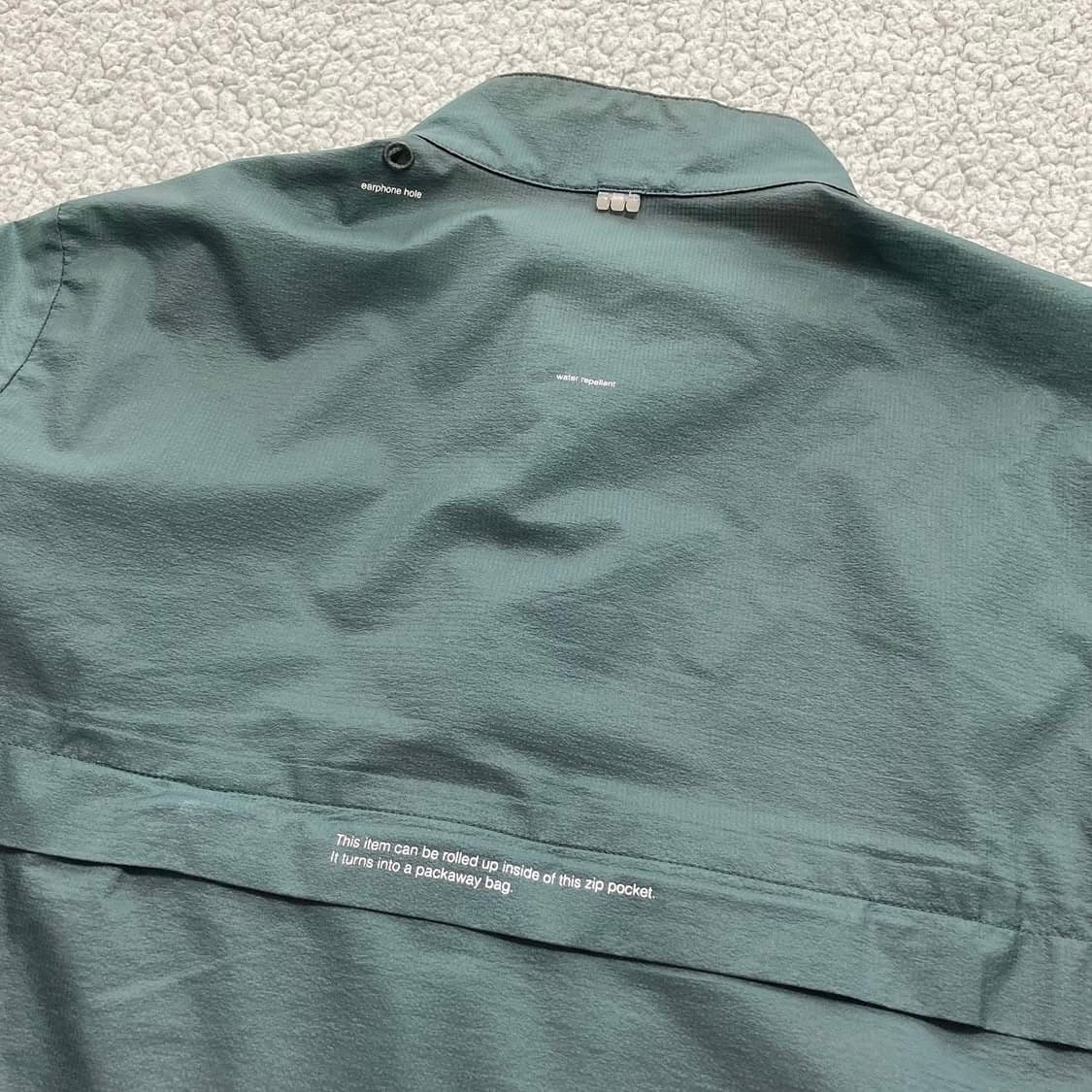 언더커버 2010 S/S ‘Less but Better’ 패커블 자켓 상품이미지4