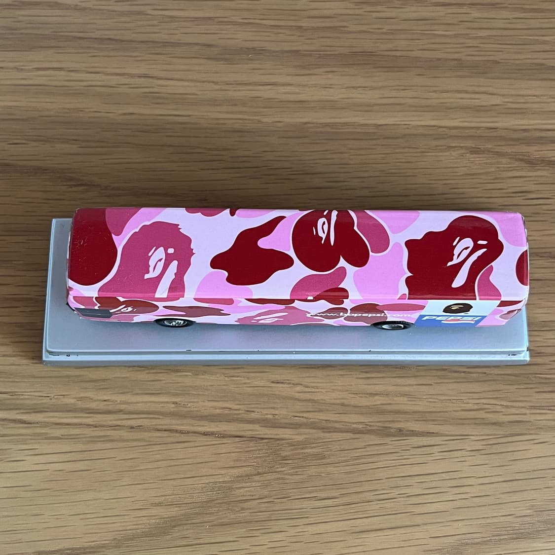 레어 Bape 베이프 펩시 콜라보 카모 버스 미니어쳐 상품이미지5