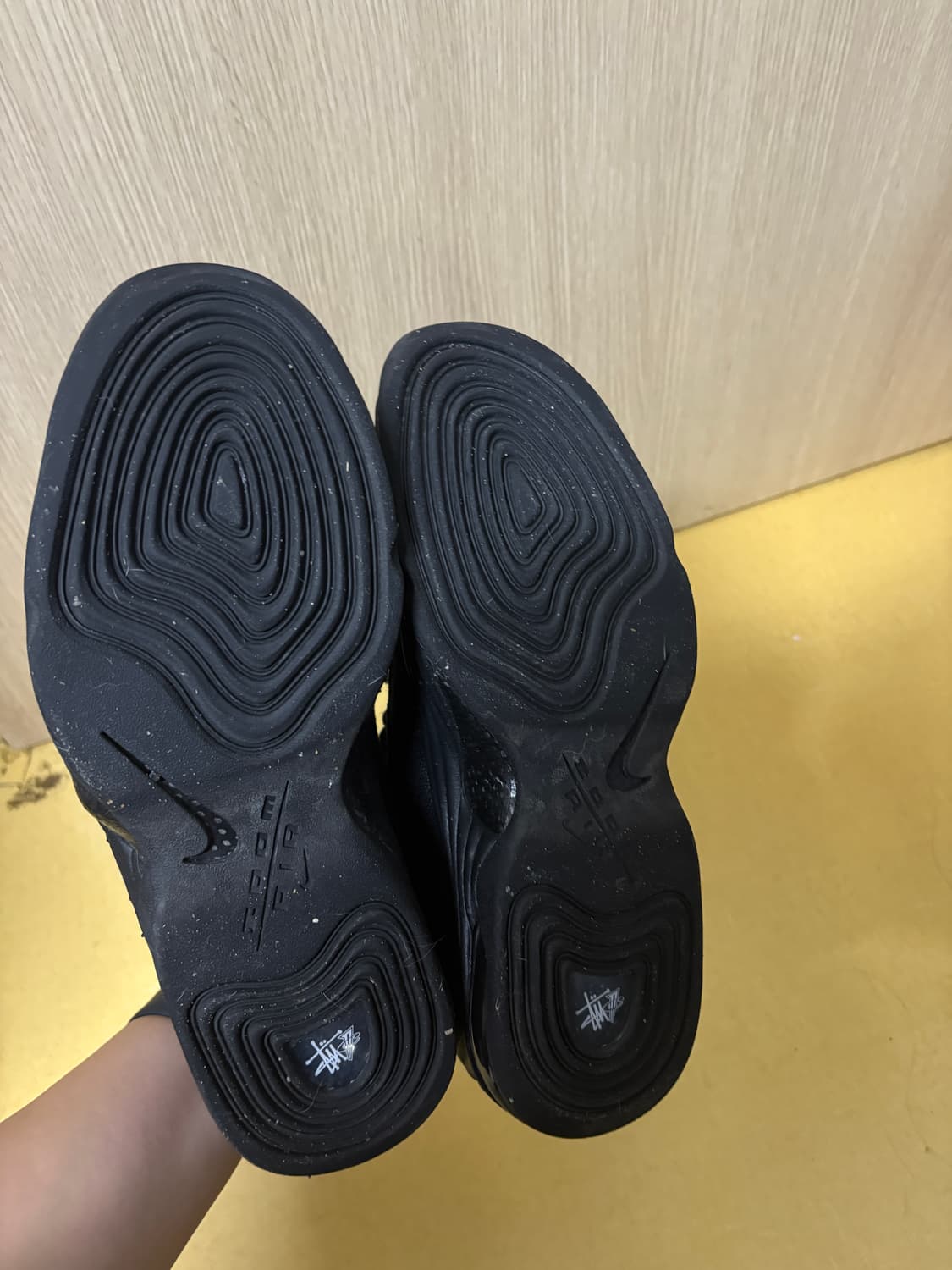 나이키 스투시 에어페니 2 블랙 255 상품이미지4