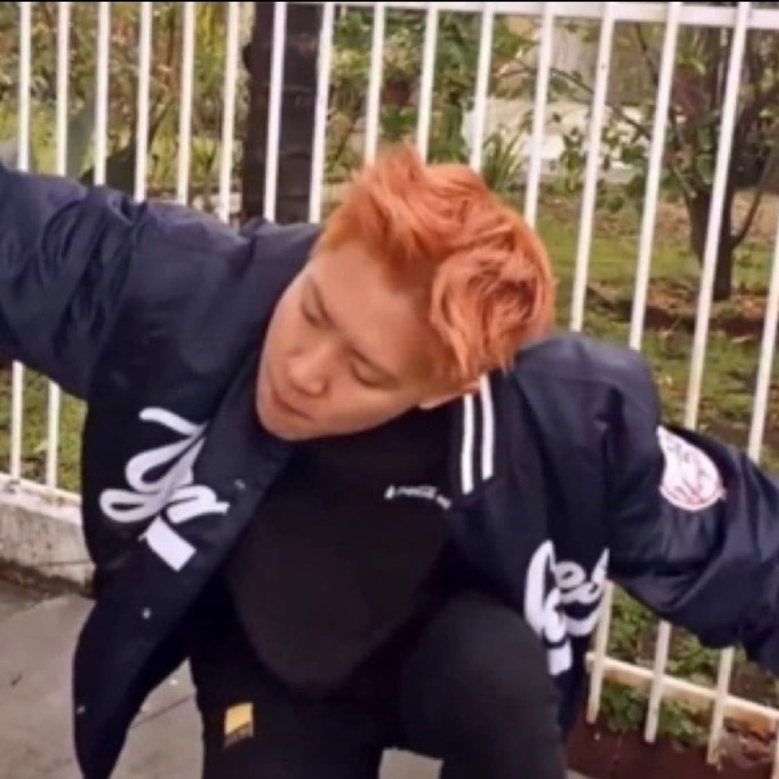 90's 스타터 뉴욕 양키스 빈티지 새틴 바시티 자켓 M 상품이미지7