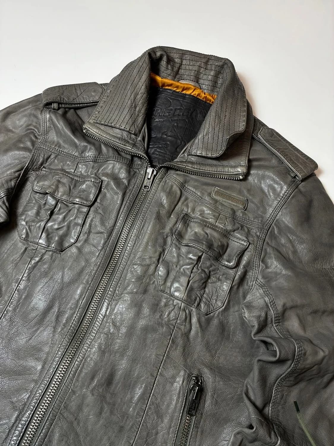 슈퍼드라이 00's 소가죽 유틸리티 하이넥 소가죽 자켓 PN8672 상품이미지3