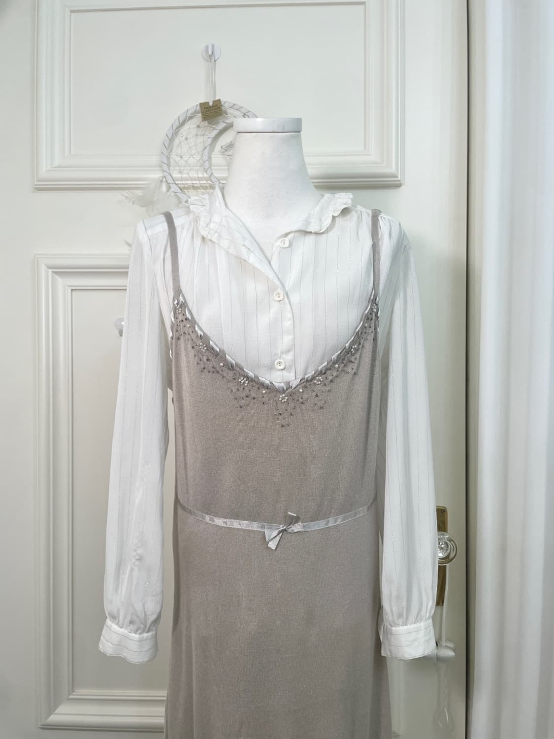 white silver glitter shirring point blou 상품이미지5