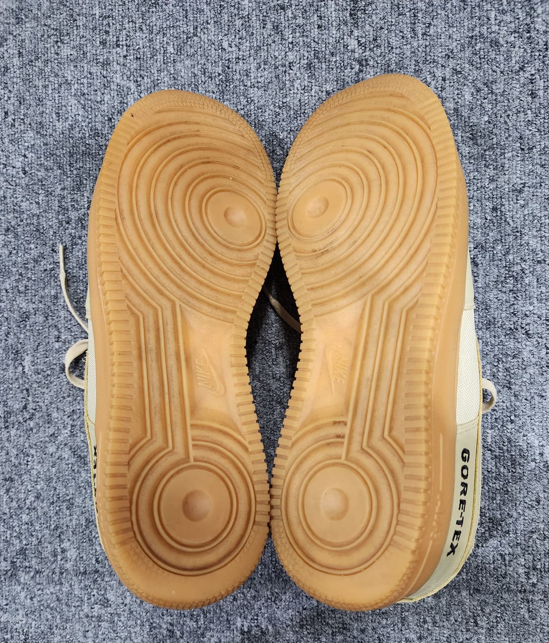 나이키 에어포스1 로우 고어텍스 골드 카키 280 상품이미지9