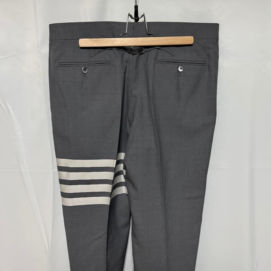 [S+급/3] 톰브라운 사선완장 슬랙스 팬츠 정장 그레이 상품이미지5