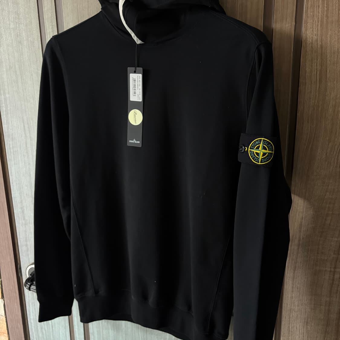 새상품(S)스톤아일랜드 와펜 스트레치 후드티셔츠 블랙 상품이미지1