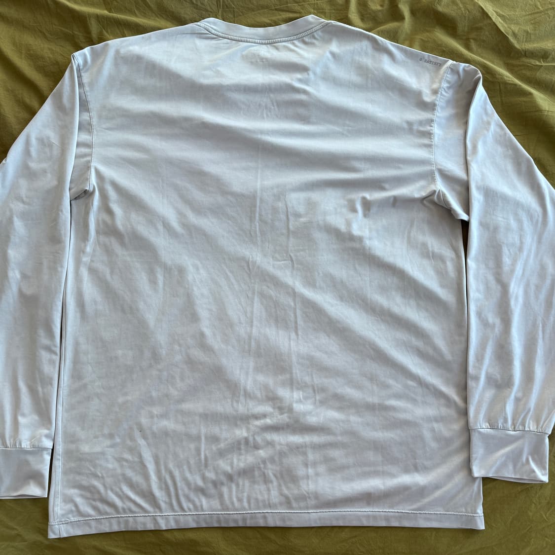 [3] 새티스파이 아우라라이트 롱 티셔츠 미네랄 듄 상품이미지3