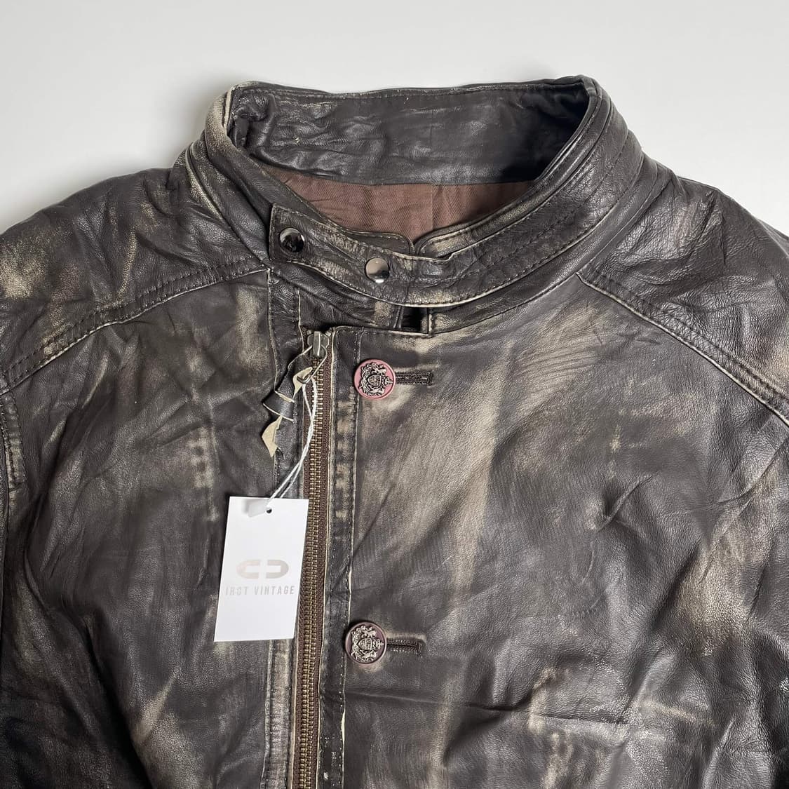 North beach 그라데이션 페인트 레더 자켓 상품이미지3