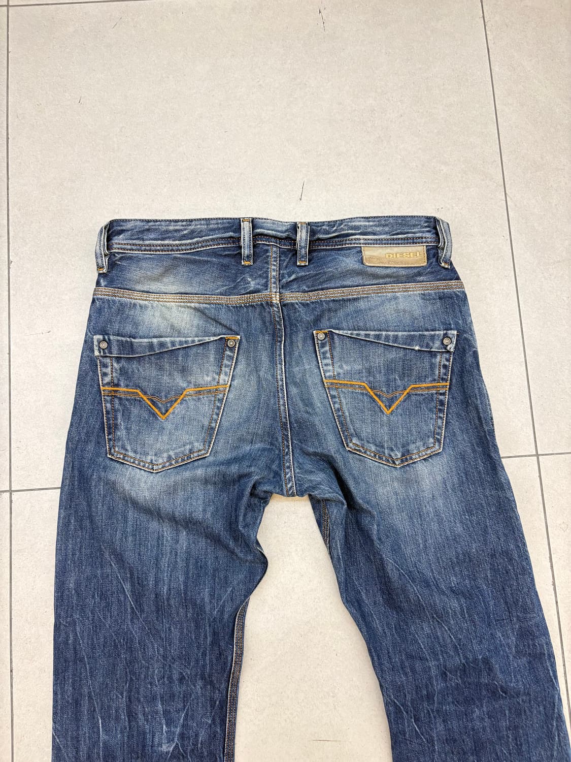 디젤 KROOLEY 스트레이트 데님 상품이미지3