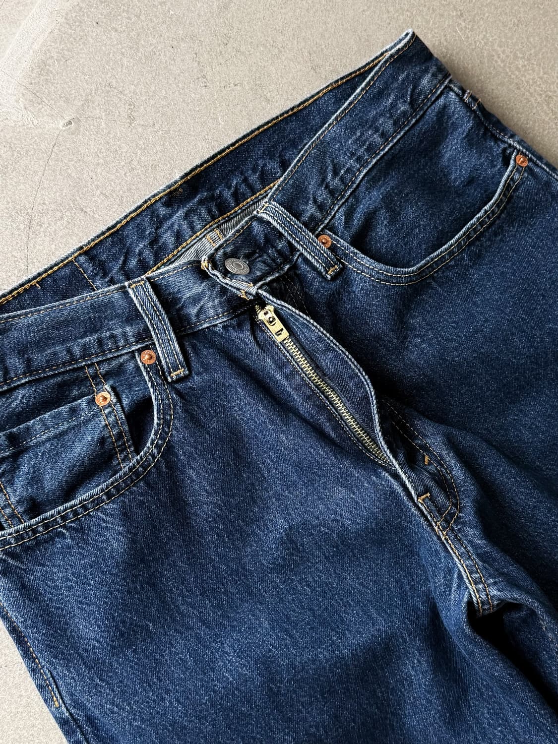 Vintage Levi’s 578 Loose Fit Denim Pants 상품이미지4