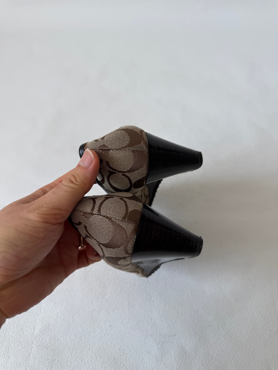 [6B]코치(COACH) 모노그램 웨지힐 상품이미지7