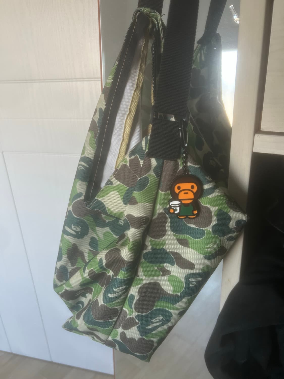 베이프 토트백 상품이미지3