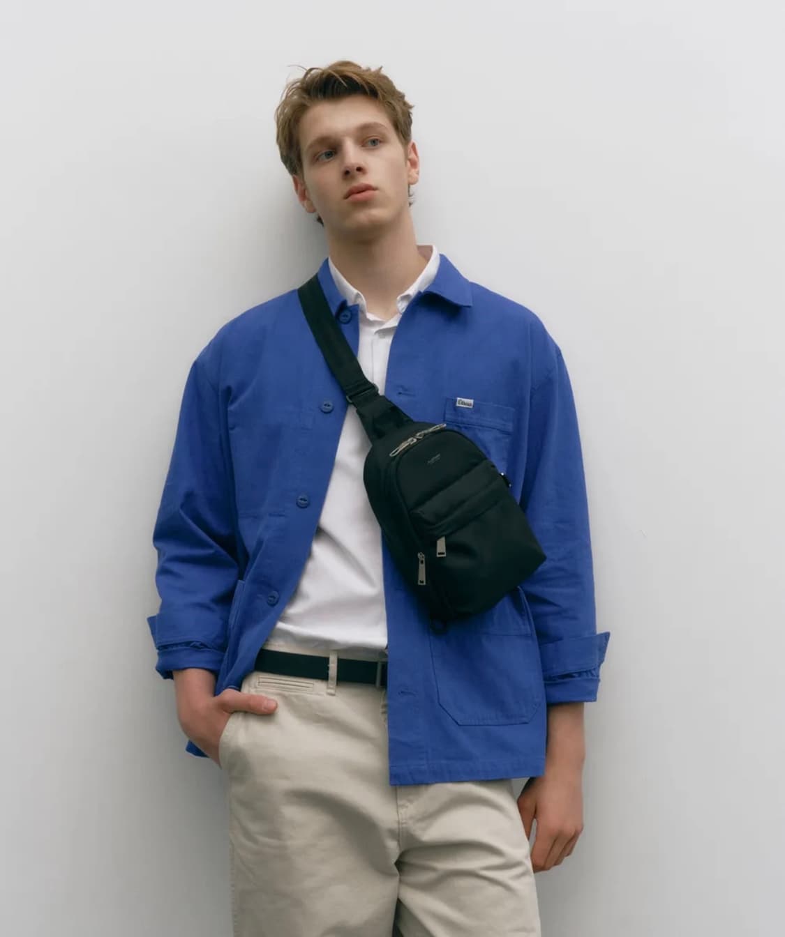 새상품 질스튜어트뉴욕 경량 나일론 슬링백 블랙 상품이미지3