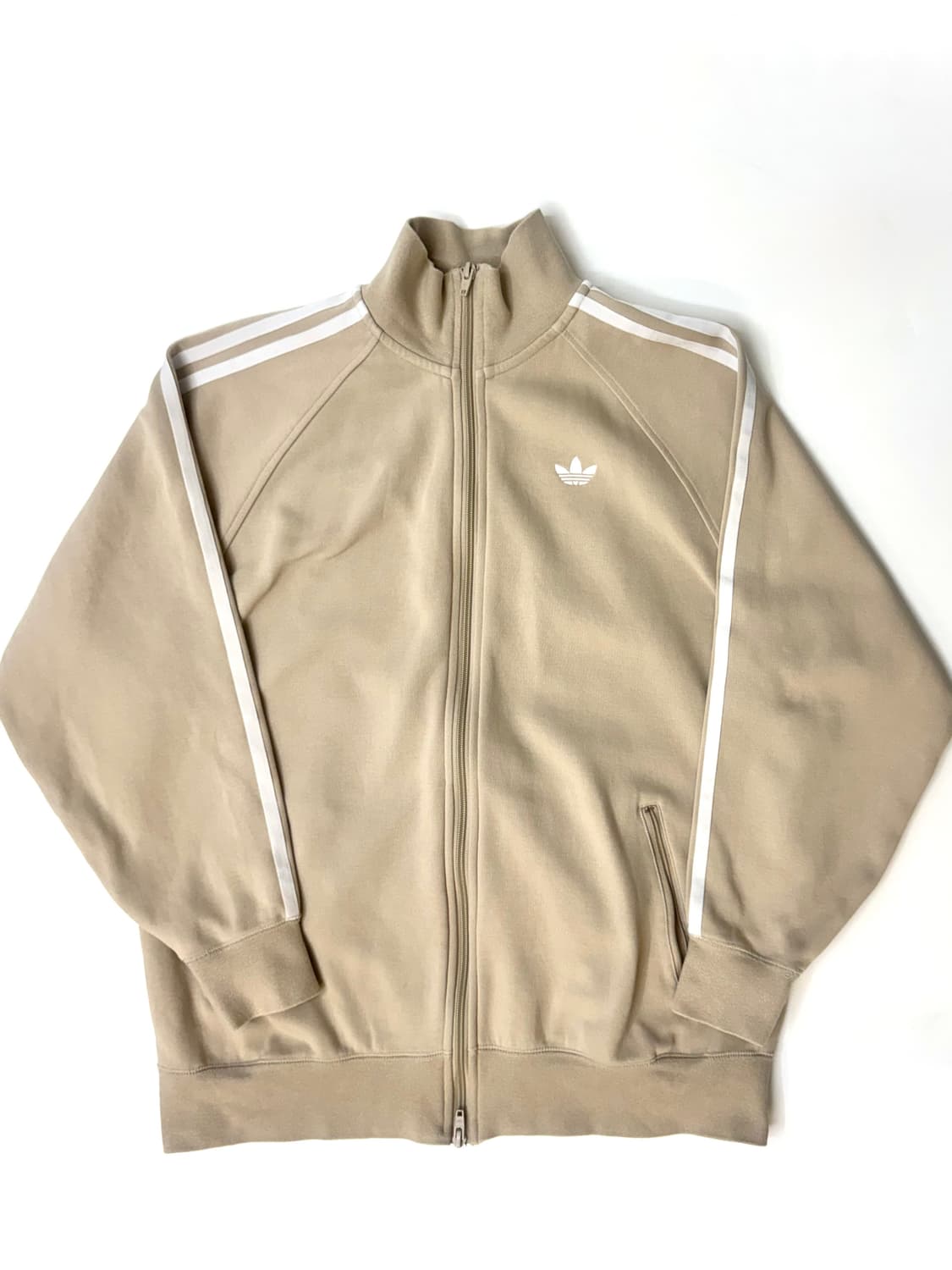 Adidas 아디다스 오리지널스 베이지색상 트랙탑 상품이미지2