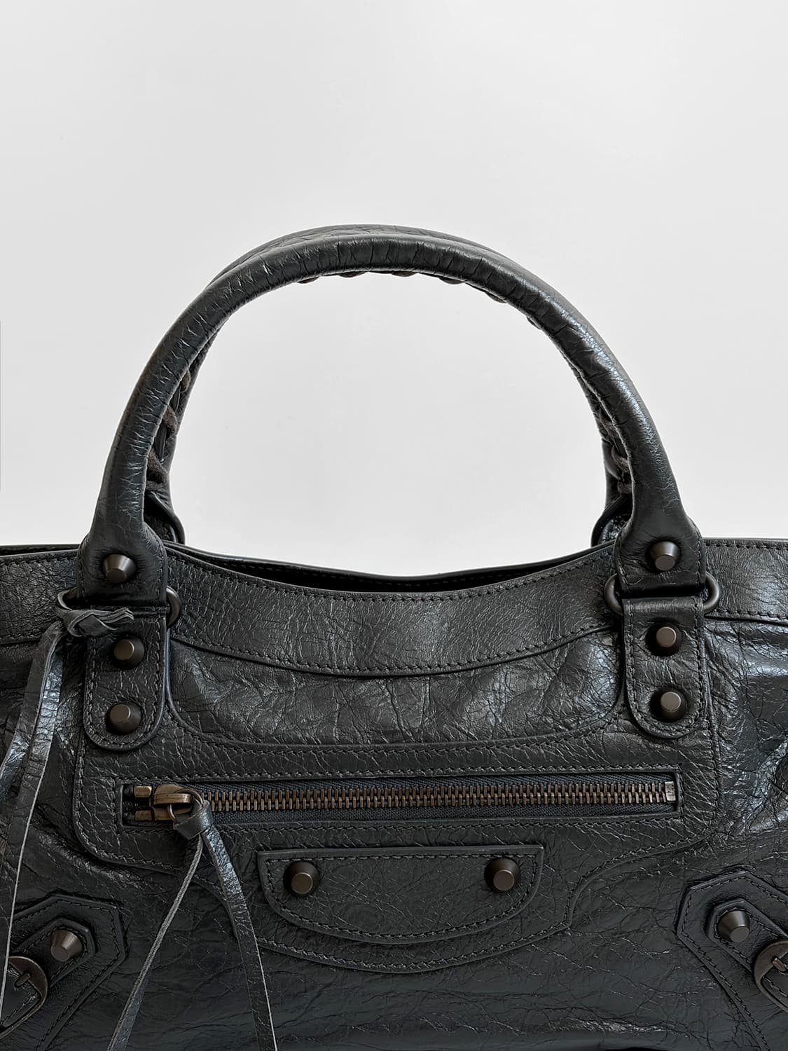 발렌시아가 클래식 퍼스트백 판매합니다. 상품이미지2