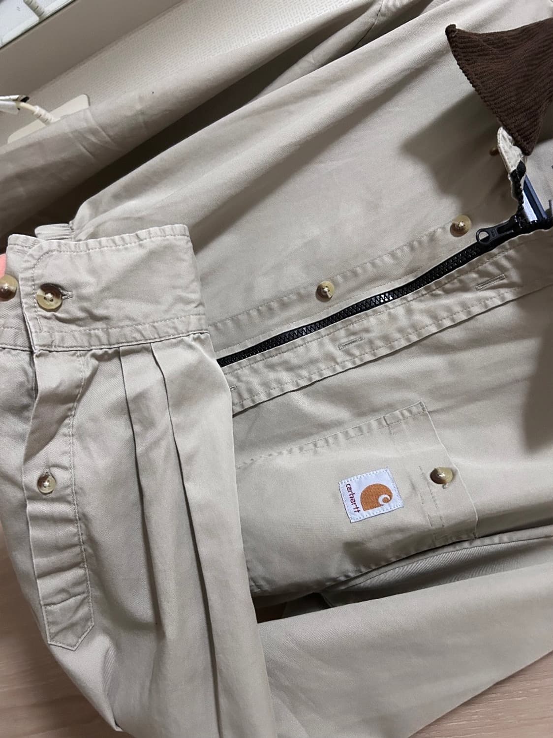 칼하트 크롭 자켓 상품이미지3