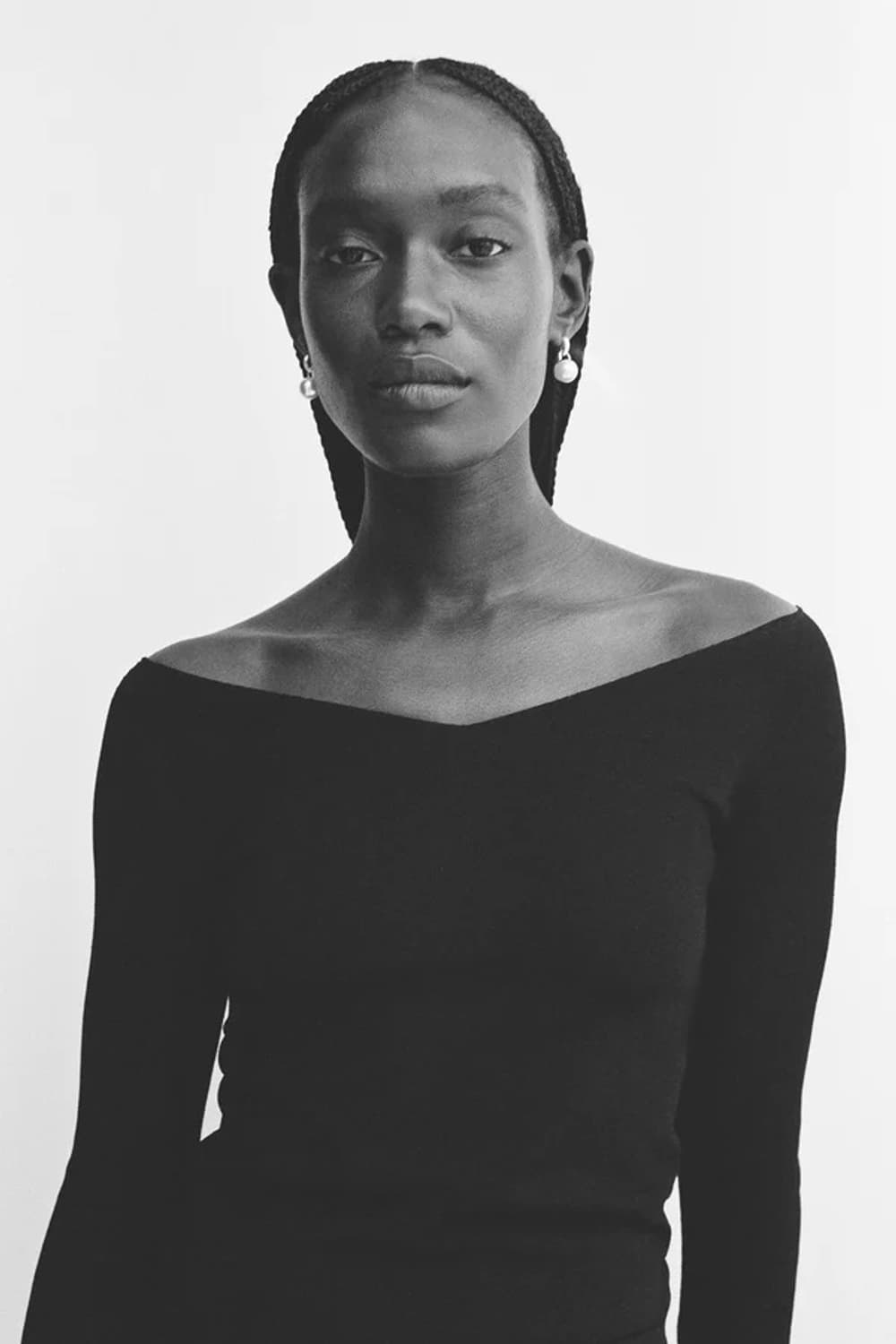 소피부하이 25fw EVERYDAY 펄 드롭 귀걸이 상품이미지5