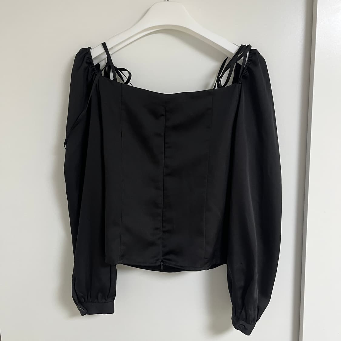 낫유어로즈 스퀘어넥 블라우스 상품이미지4