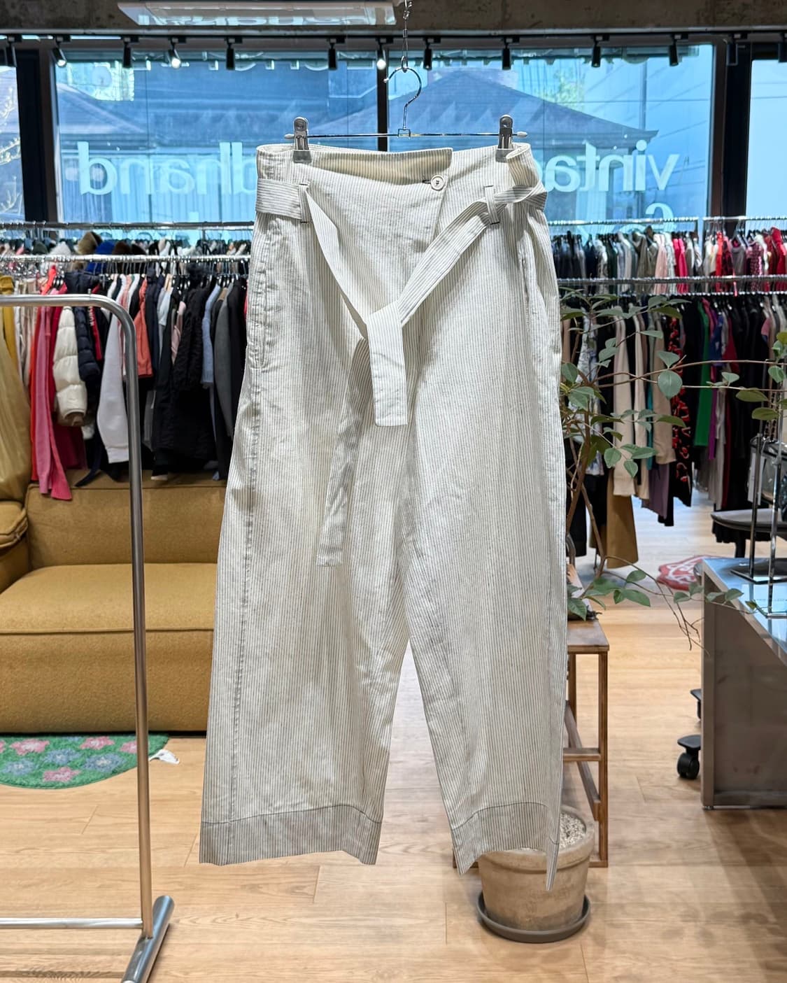 텔라 아이보리 스트라이프 벨티드 팬츠 상품이미지1