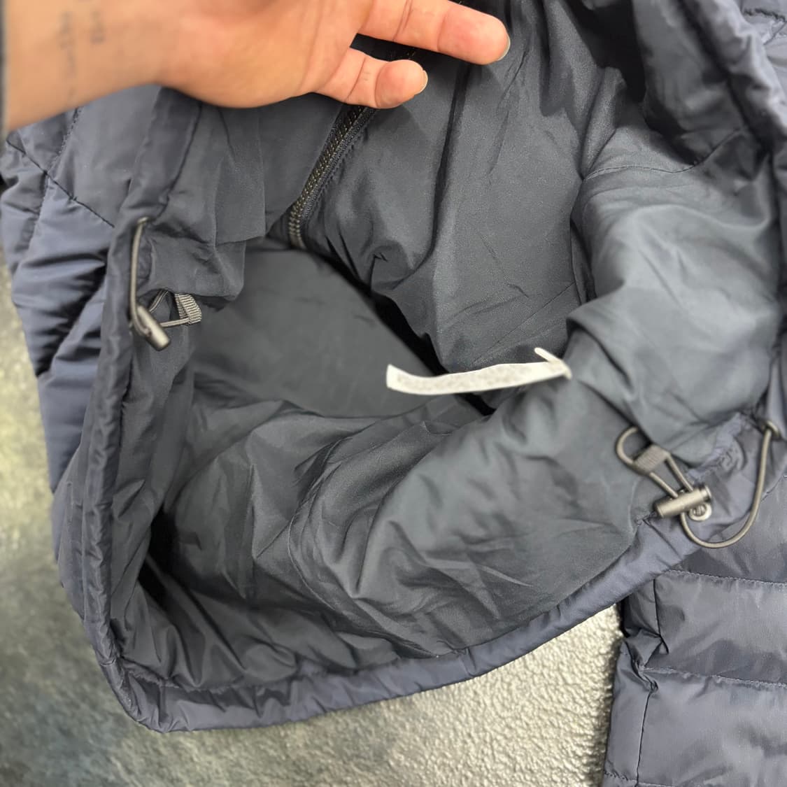 (55)띠어리x유니클로후드경량패딩 상품이미지6