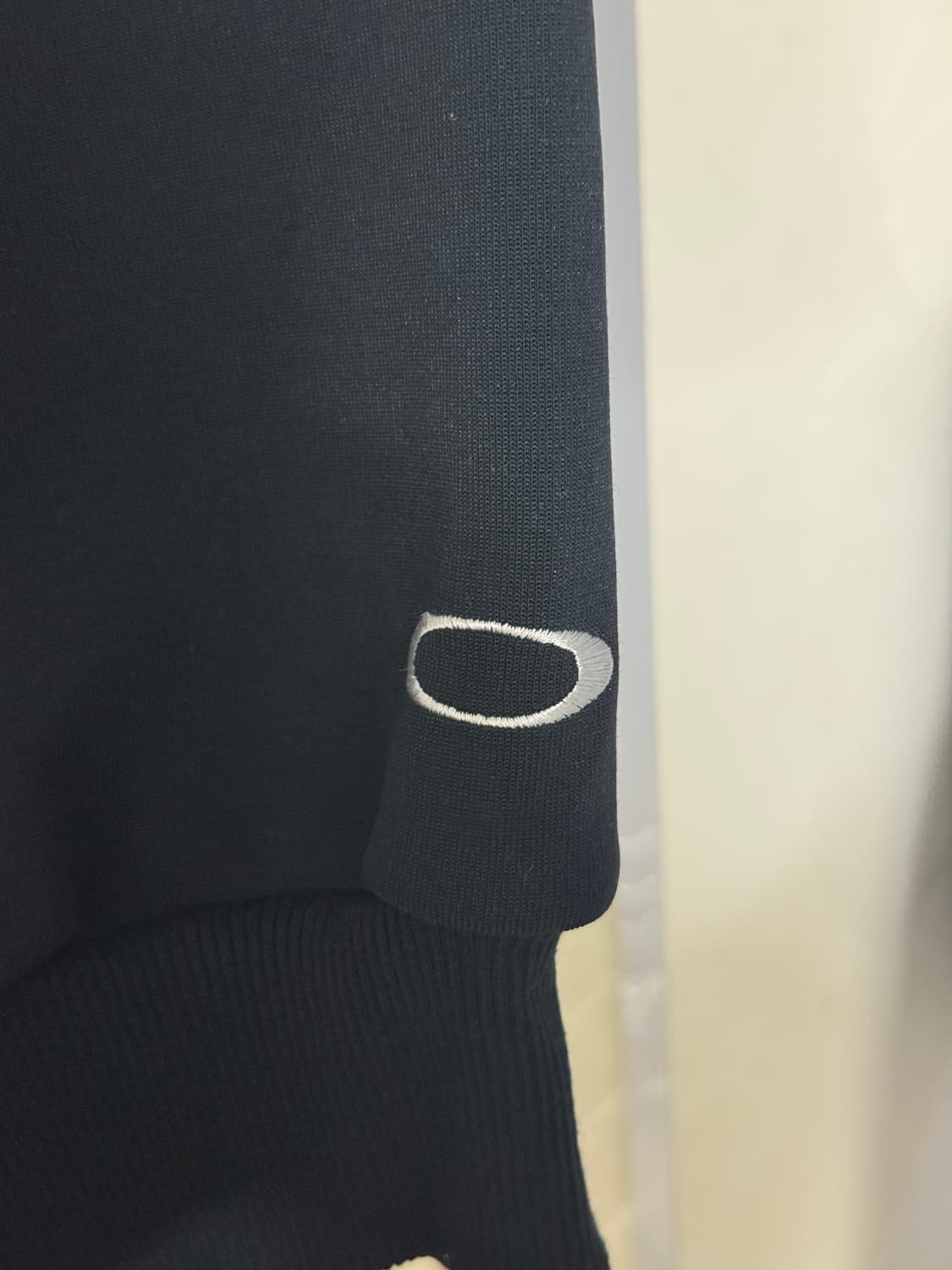 오클리 맨투맨 판매 합니다  상품이미지4