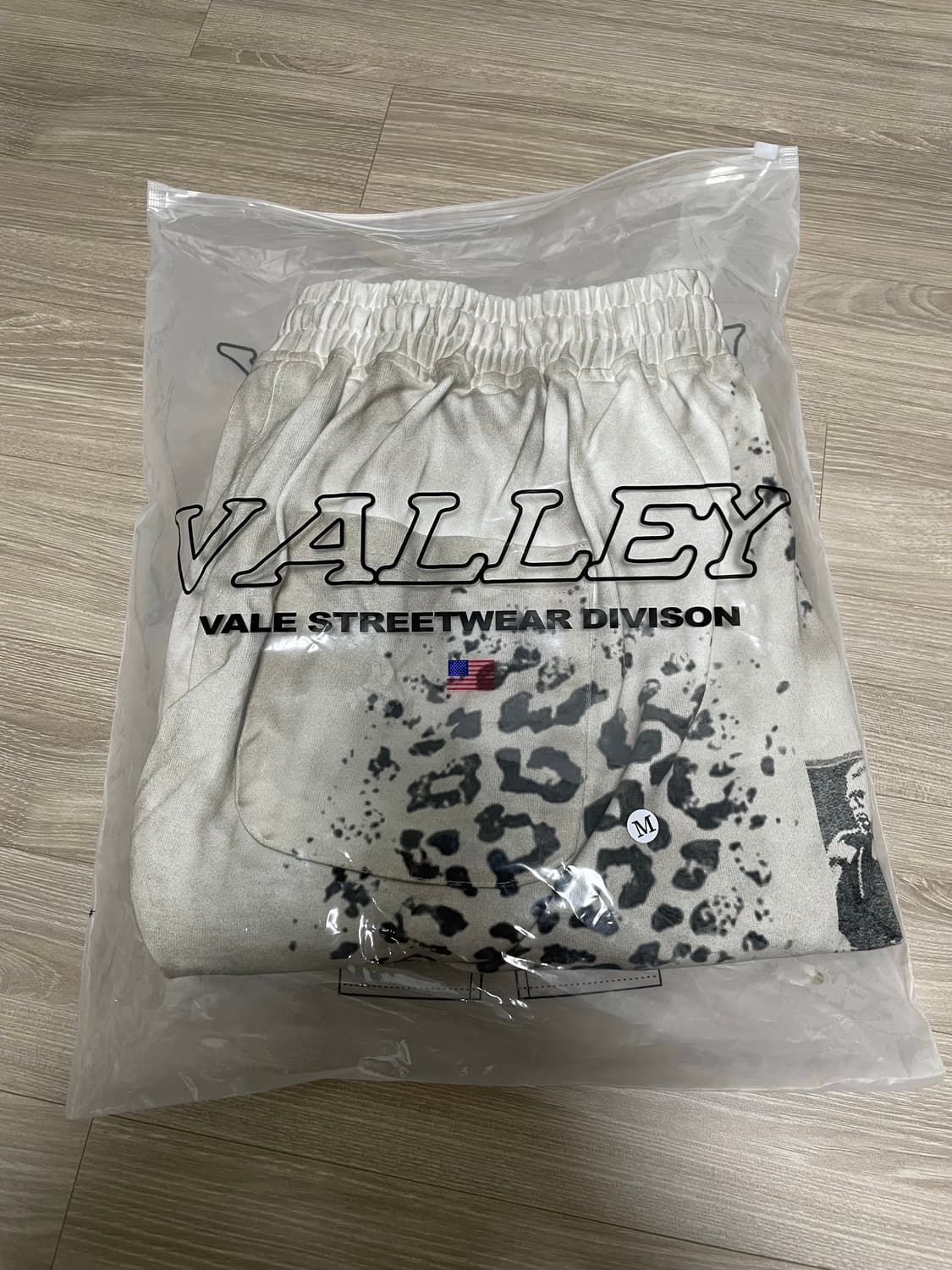 vale forever cheetah t-shorts M 상품이미지4