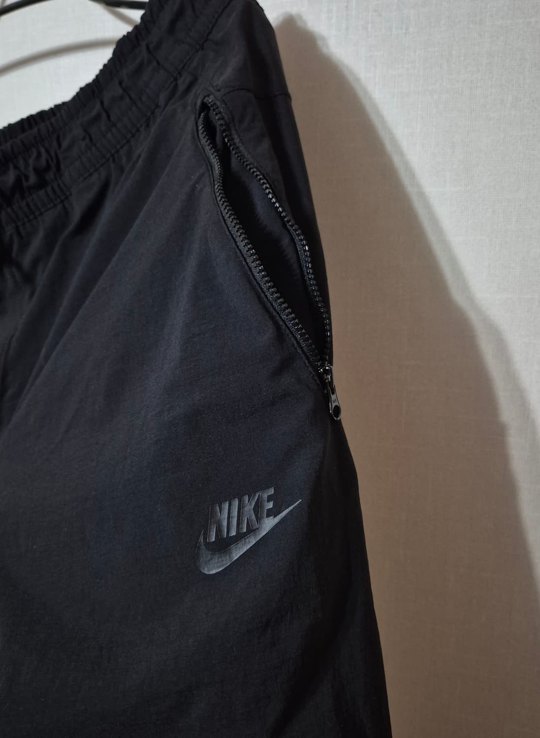 나이키 테크팩 나일론 팬츠 상품이미지3