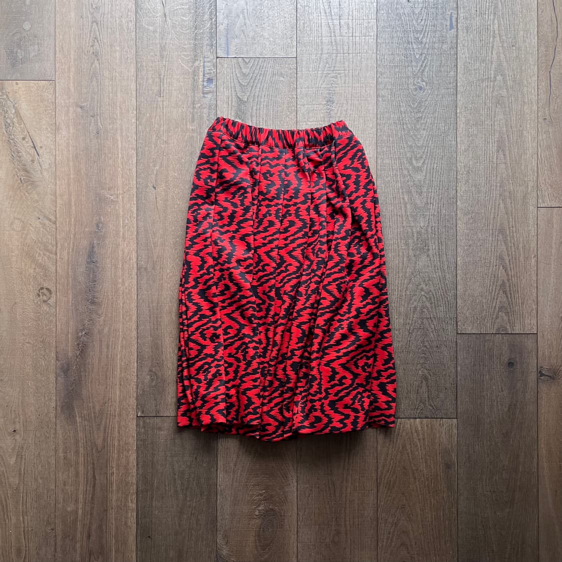 Zigzag Graphic Pleated Skirt 상품이미지9