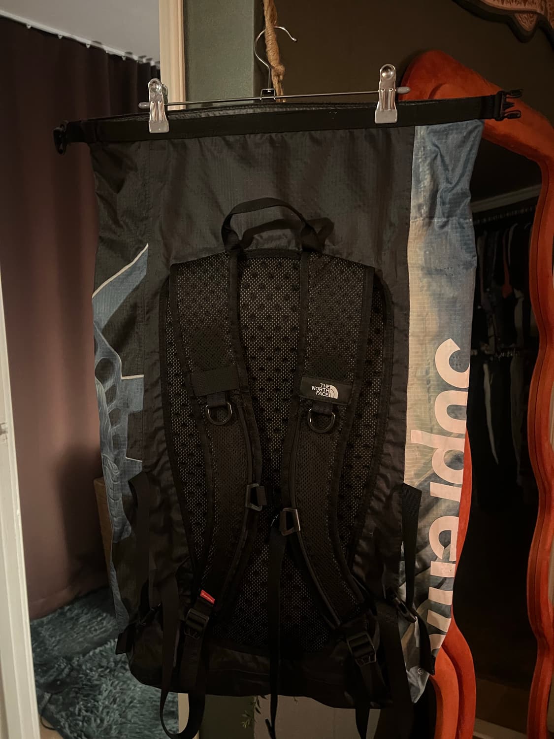 [OS] 슈프림 x 노스페이스 자유의 여신상 워터프루프 백팩 블랙 상품이미지3