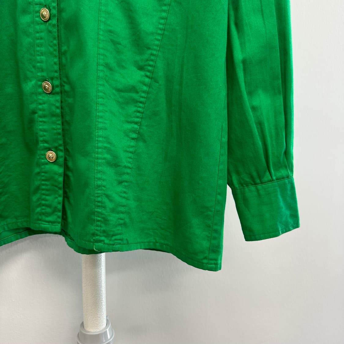 베르사체 금장버튼 디자인 그린 셔츠 상품이미지3
