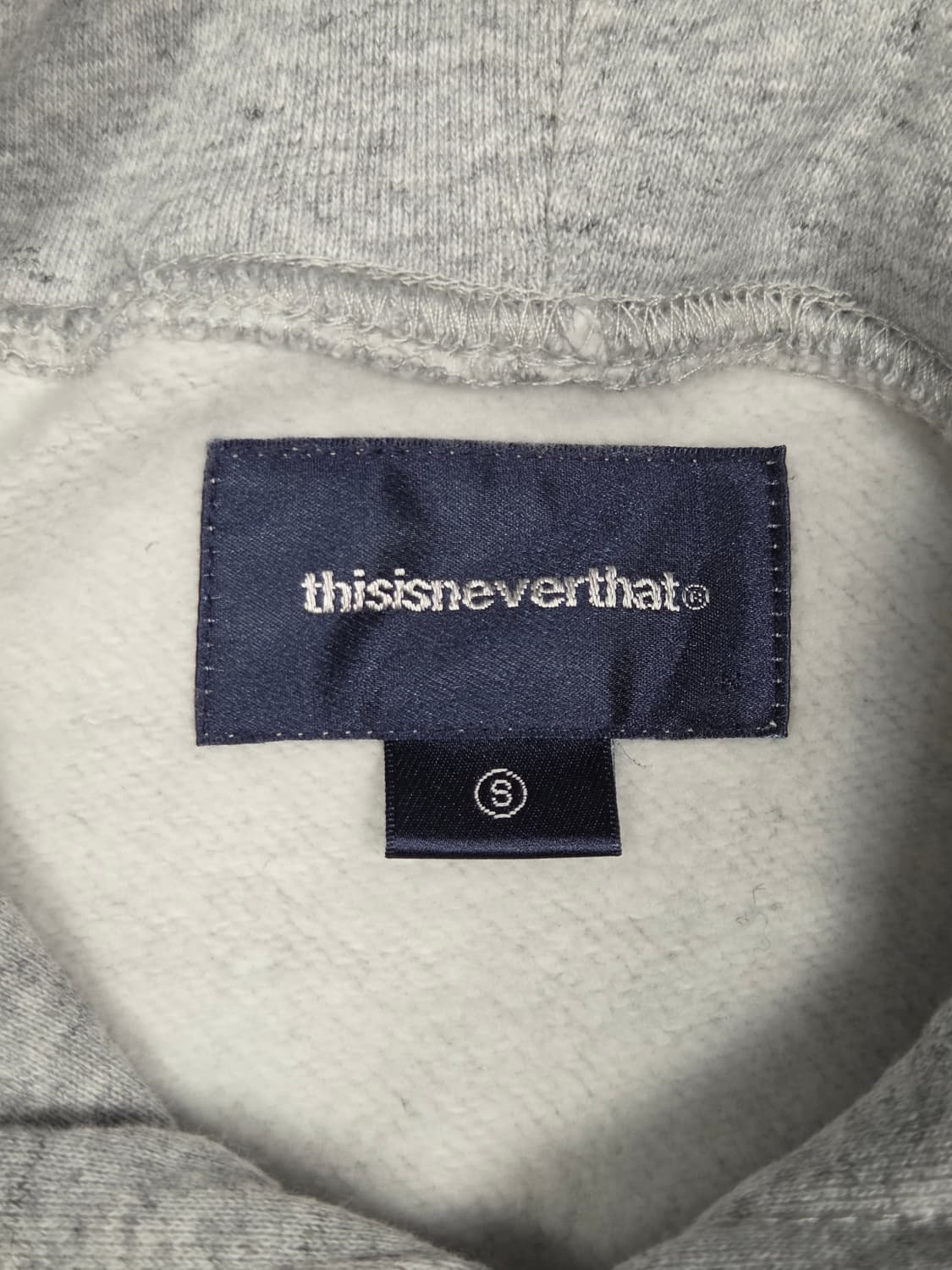 [디스이즈네버댓] T-로고 후드티 | 00273 상품이미지3