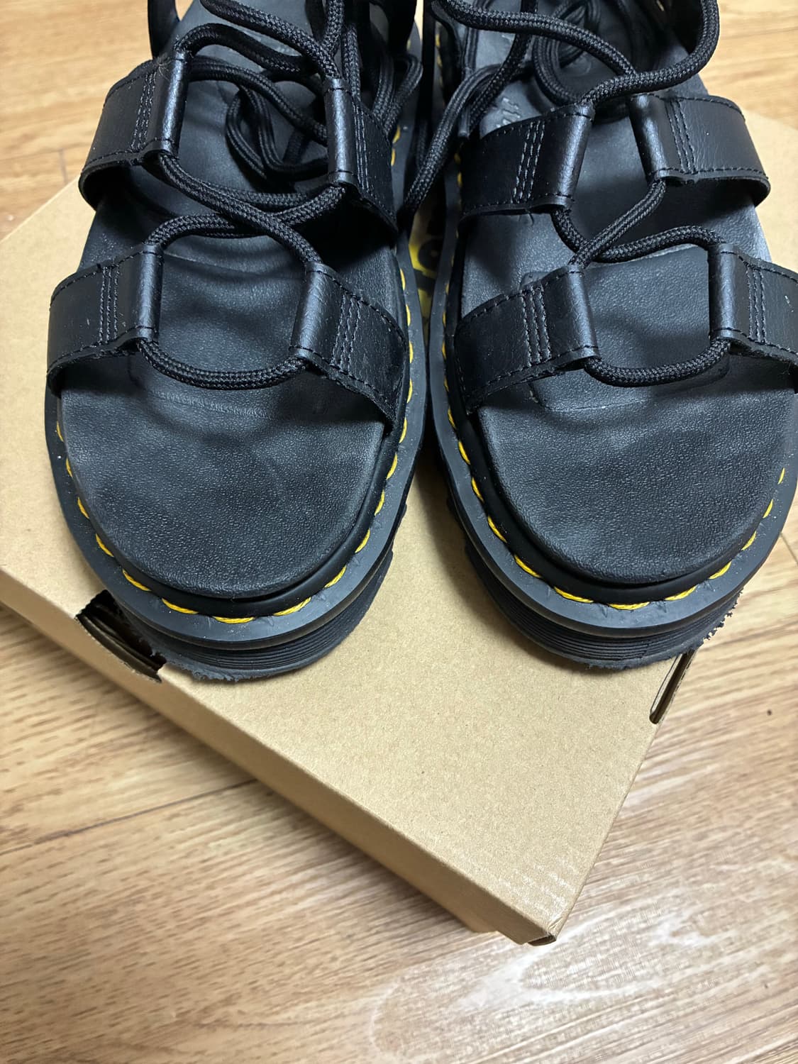 닥터마틴 나틸라 250 상품이미지3