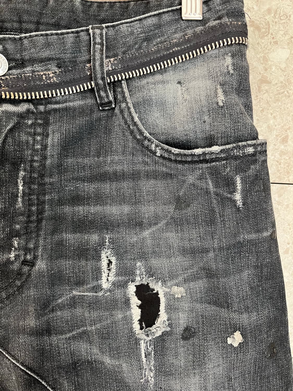 디스퀘어드2 블랙 퀼팅 바이커 청바지 46 상품이미지4